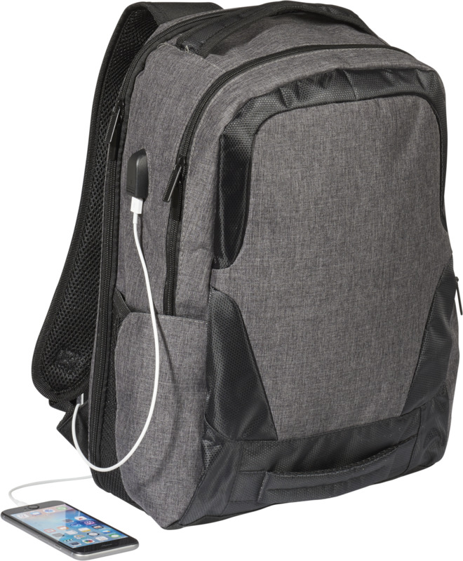 Mochila con puerto USB para portátil TSA de 17" "Overland"